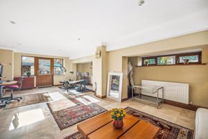 Garden Room- click for photo gallery